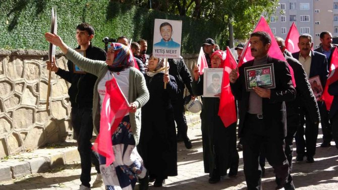 Vanlı Anne: “Pkk’yı Bitirmeden Durmayacağız”