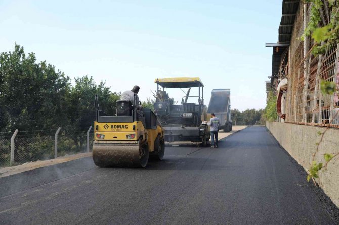 Kocaispir: "400 Bin Ton Asfalt Kaplama Çalışması Yaptık"