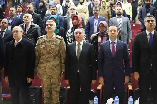 6. Uluslararası Ahmed-i Hani Sempozyumu, “Ahlak Ve İ̇nşâ” Teması İle Başladı