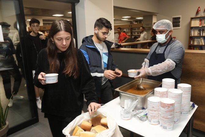 Sınav Haftasında İ̇nce Memed Kütüphanesi 24 Saat Açık