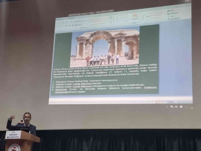 Anavarza Antik Kenti’nde Heyecanlandıran İzler