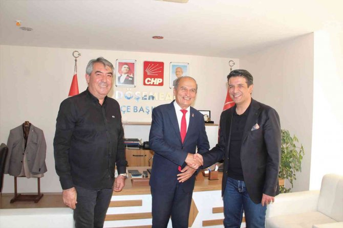 Bağımsız Belediye Meclis Üyesi Chp’ye Katıldı