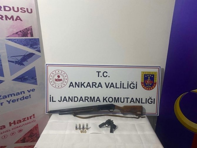 Başkent’te Silah Ve Fişekler Ele Geçirildi