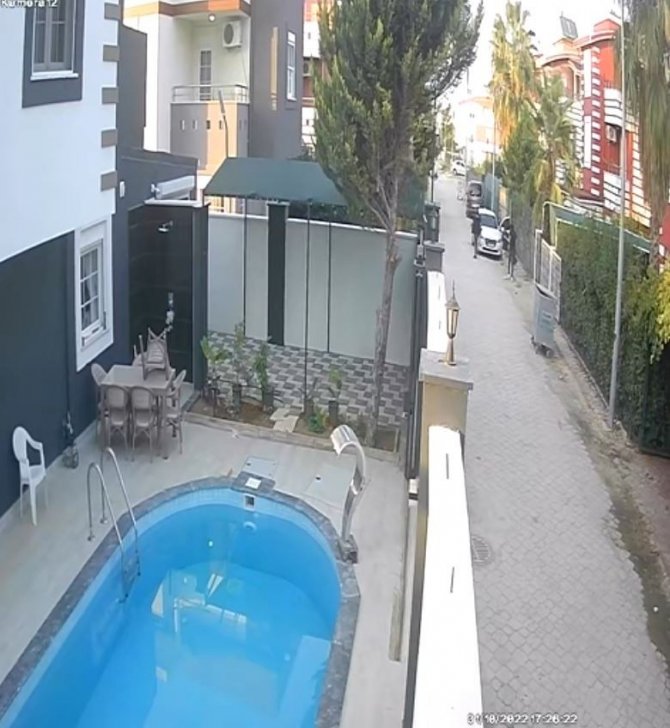 Barışmak İçin Geldiği Arkadaşını Aynı Yerde İkinci Kez Vurarak Silahla Yaraladı