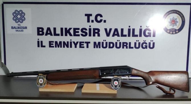 Balıkesir’de Polisten 55 Şahsa ’Huzur’ Operasyonu
