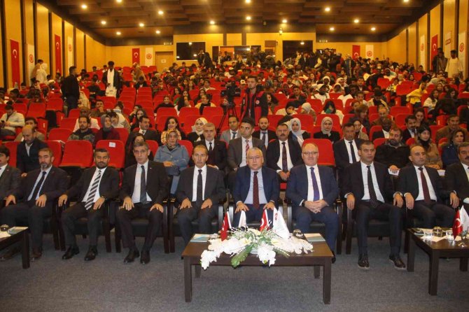 Gelecekte İ̇letişim Çalıştayı Sivas’ta Son Buldu