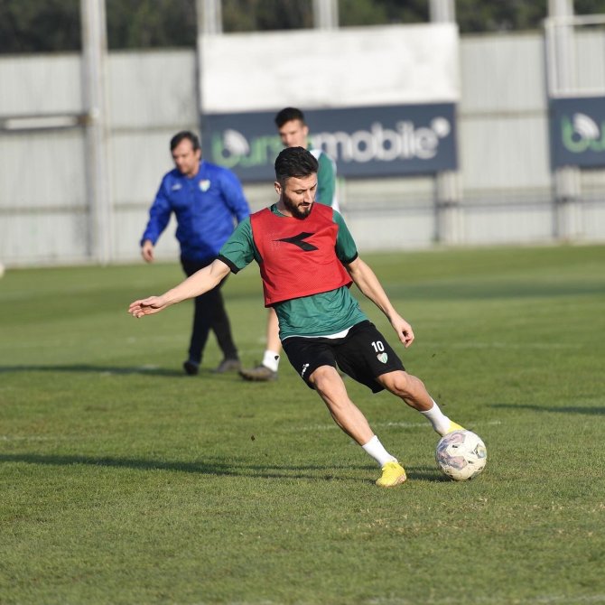 Bursaspor Kampa Girdi