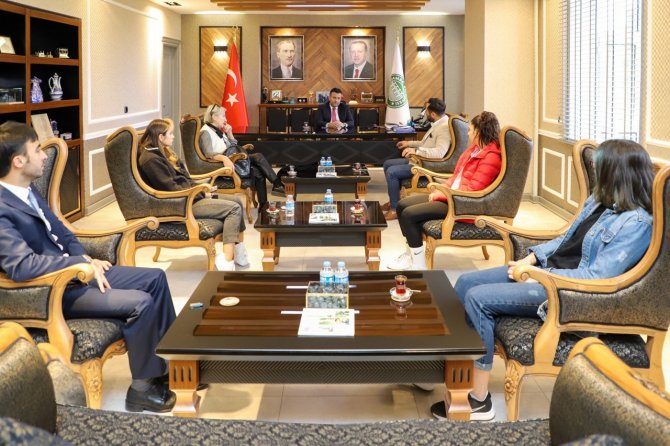 Dünya Şampiyonu Esra Bayrak, Çarşamba Belediyespor’da