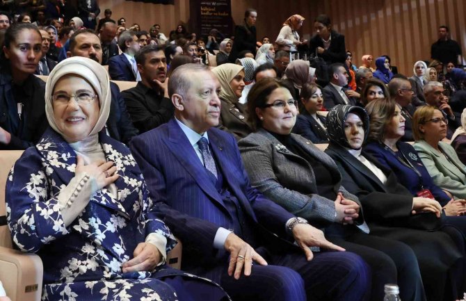 Cumhurbaşkanı Erdoğan: “Teklifimiz Üzerinde Uzlaşma Sağlanamazsa Bu Meseleyi Milletimizin Takdirine Sunmanın Yollarını Arayacağız”