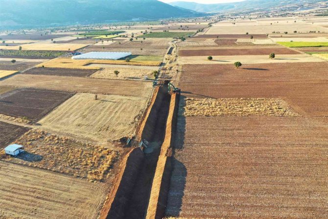 Acıpayam Ve Serinhisar Ovalarında 32 Bin Metrelik Tahliye Kanalı Açıldı