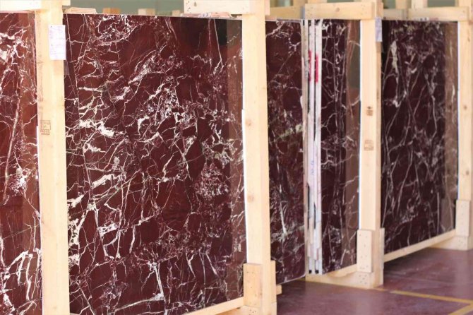 Dünyada Sadece Elazığ’da Çıkıyor, 60 Ülkeye İhraç Ediliyor