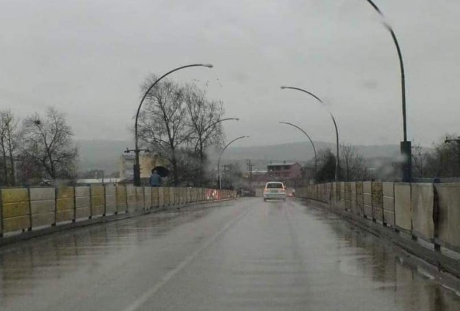 Gönen’de Köprü Yenileme Çalışmaları Başladı.