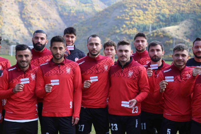Gümüşhanesporlu Futbolcular Farkındalık Oluşturmak İçin Organlarını Bağışladı