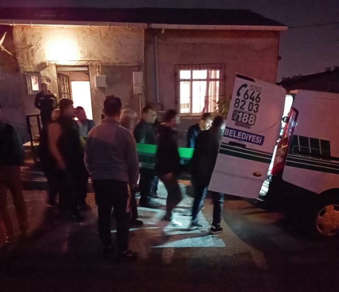 Yaşlı Adam Evinin Banyosunda Ölü Bulundu