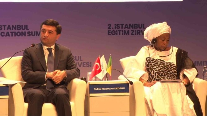 Milli Eğitim Bakan Yardımcısı Osman Sezgin: "Milli Eğitim Bakanlığı Bu Pandemi Dönemini Çok Dikkatli, Tedbirli Ve Krizi Fırsata Çevirecek Şekilde Değerlendirdi"