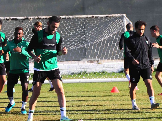 Denizlispor, Umutlarını Sürdürmek İstiyor