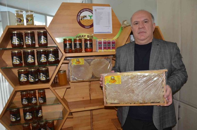 Çiftçi: “Sahte Ballar Arıcılık Sektörünü Tehlikeye Düşürüyor”