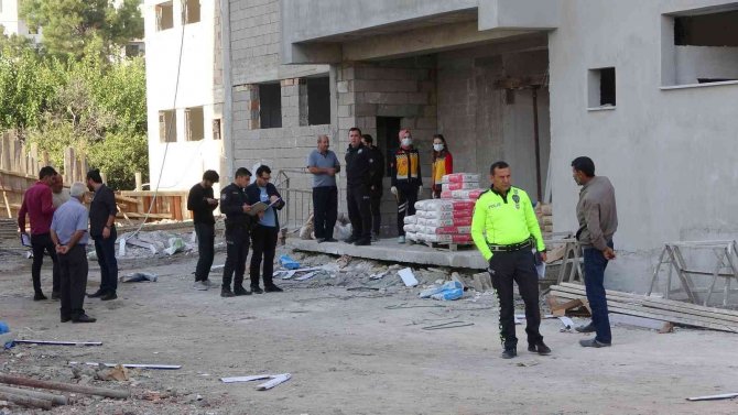 Osmaniye’de Asansör Boşluğuna Düşen İnşaat İşçisi Hayatını Kaybetti