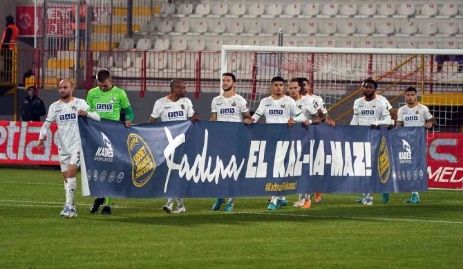 Spor Toto Süper Lig: Ümraniyespor: 1 - Corendon Alanyaspor: 0 (Maç Devam Ediyor)