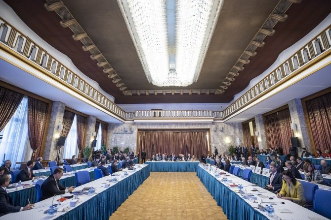 Aydemir’den ‘Saltuklu Teknoloji Üniversitesi’ Teklifi