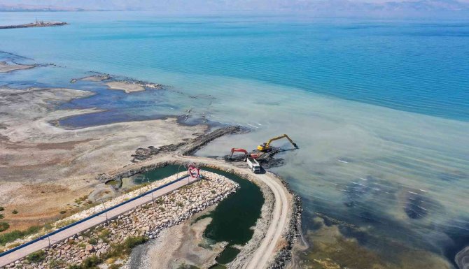 Başkan Okan Kara: “Arıtma Tesisindeki Atık Suyu İçme Suyuna Dönüştürüyoruz”