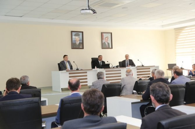 Huzur Ve Güvenli Yaşam Tüm Canlıların Hakkıdır"