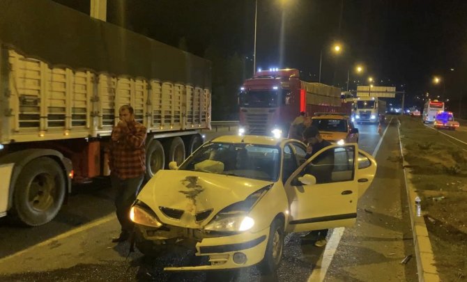 Adana’da Ehliyetsiz Sürücü Dehşet Saçtı: 3’ü Çocuk 5 Yaralı