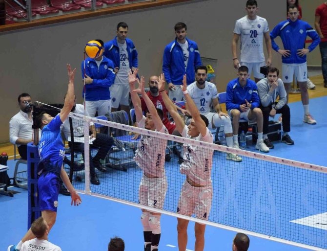 Axa Sigorta Efeler Ligi: Altekma: 0 - Hatay Büyükşehir Belediyespor: 3