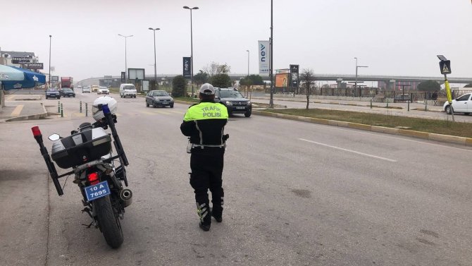 Bandırma’da Trafikte "Önce Yaya" Denetimleri Sürüyor