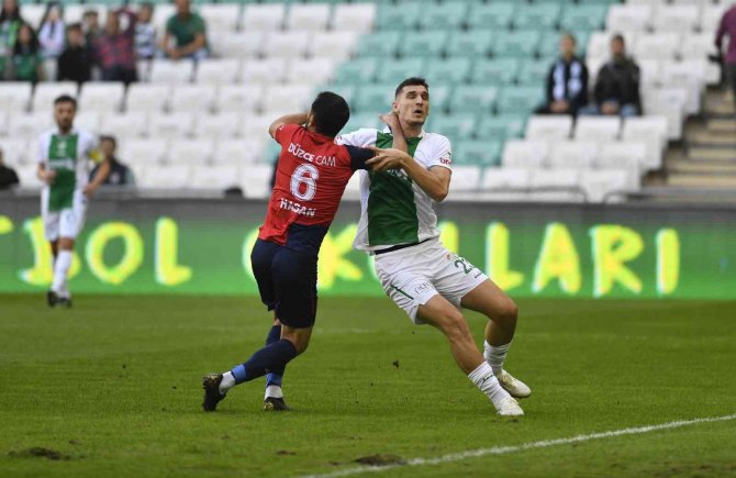 Tff 2. Lig: Bursaspor: 0 - Düzcespor: 0