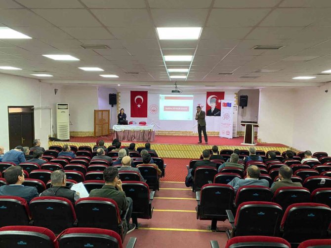 Kadına Yönelik Şiddet Mücadele Anlatıldı