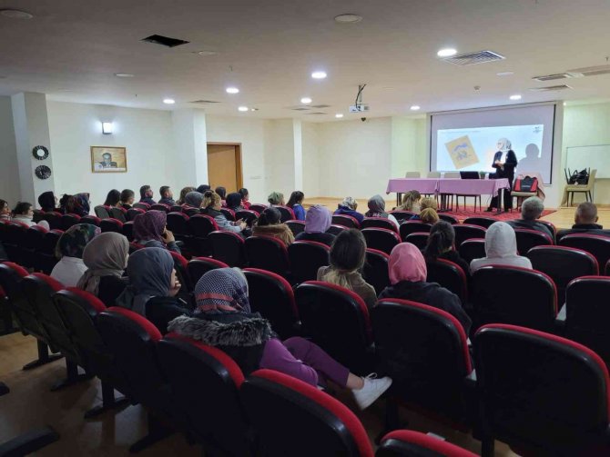 Yurtlarda Kalan Öğrencilere Eğitim