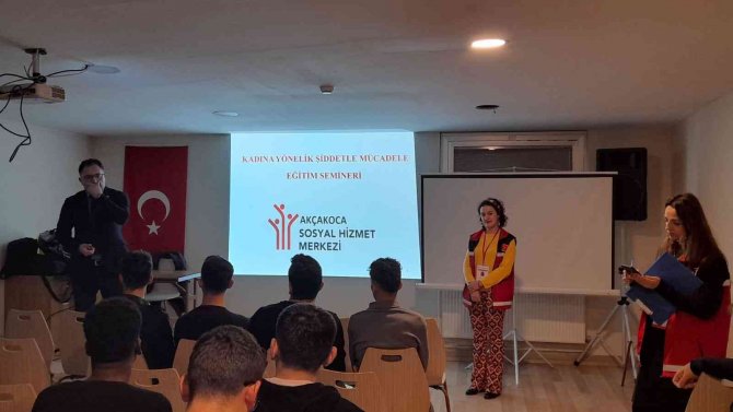 Yurtlarda Kalan Öğrencilere Eğitim