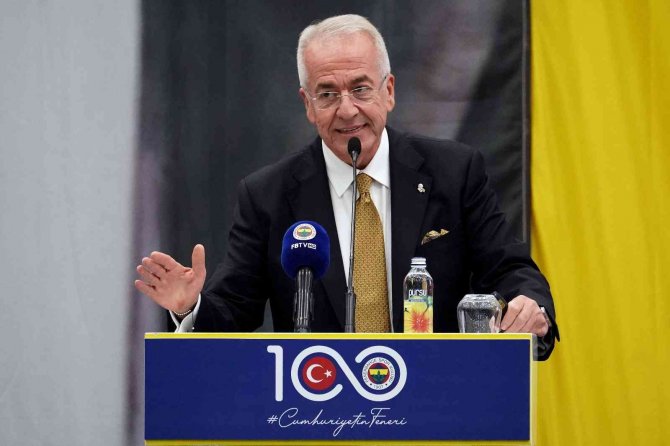 Erol Bilecik: “Mikrofonların Önünde Büyüğüz Demekle Büyük Olunmuyor”