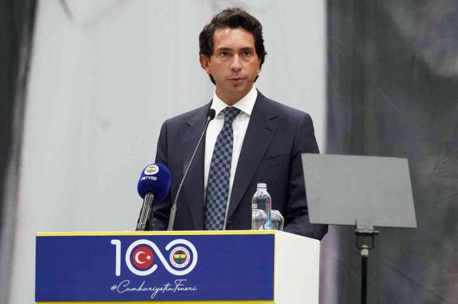 Burak Kızılhan: “Futbol Takımımız Camiamızı Çok Mutlu Eden Bir Performans Gösterdi”