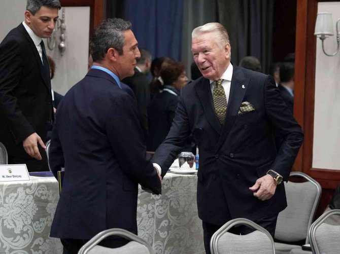 Fenerbahçe Yüksek Divan Kurulu Toplantısı Başladı
