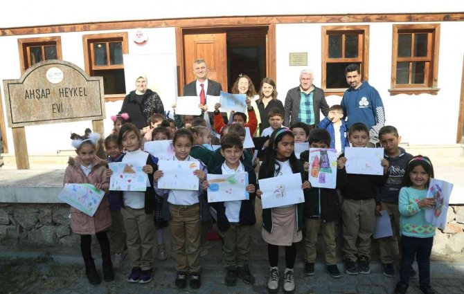 Çocukların Masal Dolu Bir Gün Geçirdi
