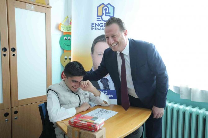 İ̇ş İnsanı Kenan Aydın’dan Engellilerin Hayatını Kolaylaştıracak Proje