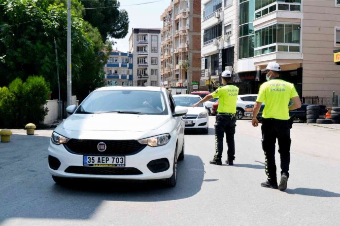 Torbalı’da Trafik Denetimlerinde Çok Sayıda Sürücüye Ceza Kesildi