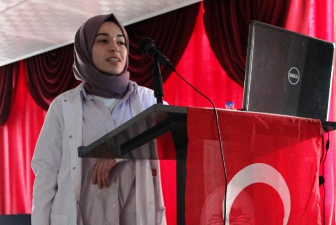 Kütahya’da Öğrencilere Sağlıklı Yaşam Ve Ergenlik Eğitimi Verildi