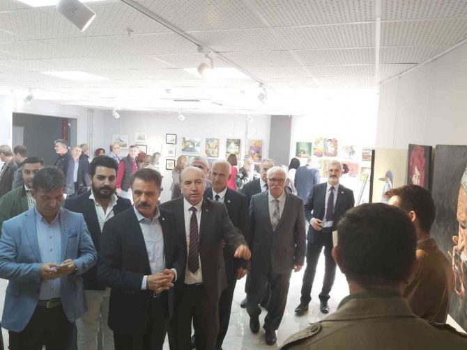 Şehit Aileleri Ve Hasta Çocuklara Asker Morali