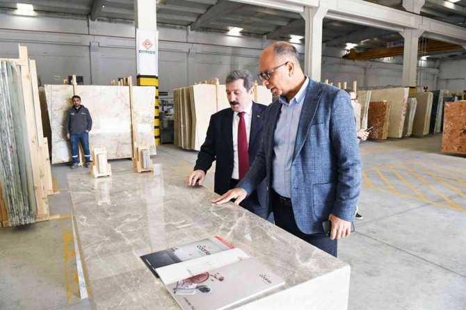 Vali Tavlı, Ermaş Mermer’i Ziyaret Etti