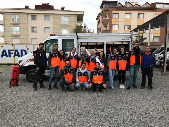 Nevü İ̇zci Kulübü Öğrencileri Afad Eğitimine Katıldı