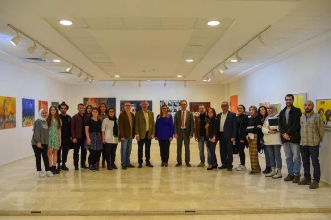 ’Orada Olmak-karşılaşmalar’ İsimli Resim Sergisi Açıldı