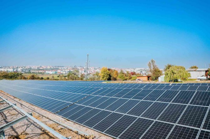 4 Bin Hanenin Enerjisini Üretecek Projede Çalışmalar Sürüyor