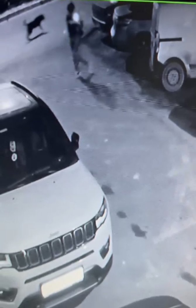 İ̇stanbul’da Fenomen Şarkıcının Aracına Ateş Açan Saldırgan Yakalandı, Azmettirici Eski Sevgili Aranıyor