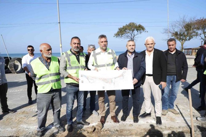 Ayazma Plajı 2023 Sezonuna Yenilenen Yüzüyle Merhaba Diyecek