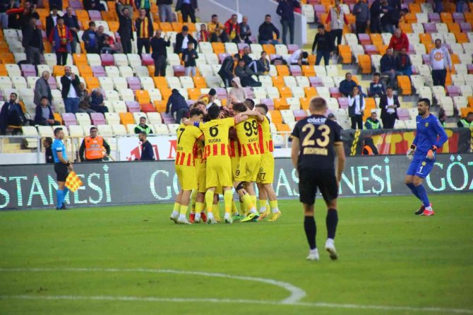 Spor Toto 1. Lig: Yeni Malatyaspor: 2 - Gençlerbirliği: 2