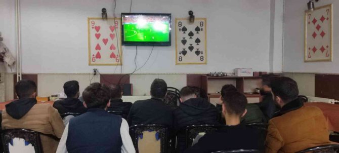 Yüksekovalılar Galatasaray- Beşiktaş Maçına Kilitlendi