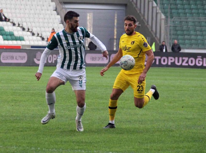 Spor Toto Süper Lig: Giresunspor: 1 - İ̇stanbulspor: 1 (İ̇lk Yarı)